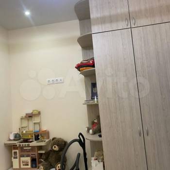 Сдается Многокомнатная квартира, 60 м²