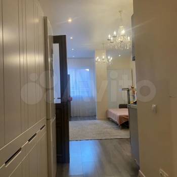 Сдается Многокомнатная квартира, 60 м²