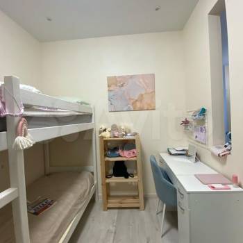 Сдается Многокомнатная квартира, 60 м²