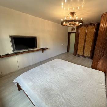 Сдается 1-комнатная квартира, 47,3 м²