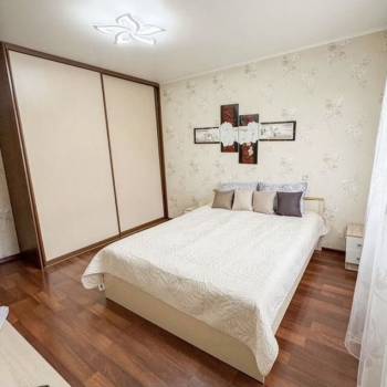 Сдается 2-х комнатная квартира, 64 м²