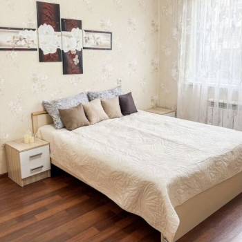 Сдается 2-х комнатная квартира, 64 м²