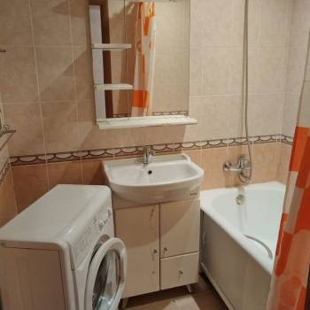 Сдается 2-х комнатная квартира, 55 м²