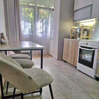 Продается 2-х комнатная квартира, 49 м²