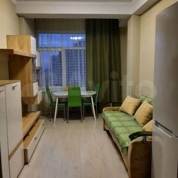 Сдается 1-комнатная квартира, 38 м²