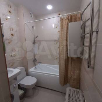 Сдается 1-комнатная квартира, 38 м²