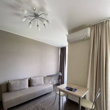 Продается 1-комнатная квартира, 30 м²