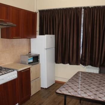 Продается 1-комнатная квартира, 35 м²