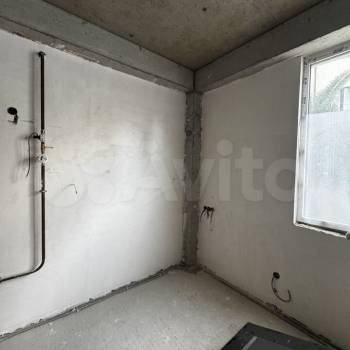 Продается 1-комнатная квартира, 32 м²