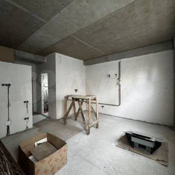 Продается 1-комнатная квартира, 32 м²