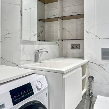 Продается 1-комнатная квартира, 36 м²