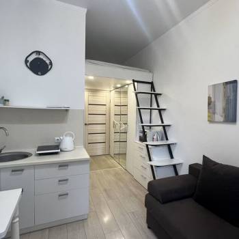 Продается 1-комнатная квартира, 16 м²