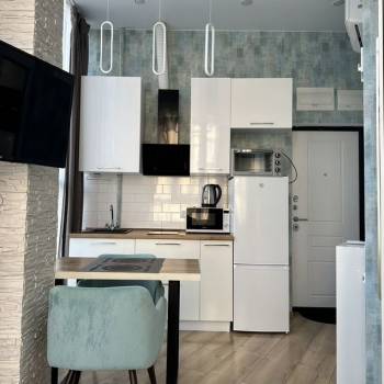 Продается 1-комнатная квартира, 18 м²