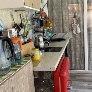 Продается 1-комнатная квартира, 30 м²