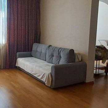 Продается 2-х комнатная квартира, 72,2 м²