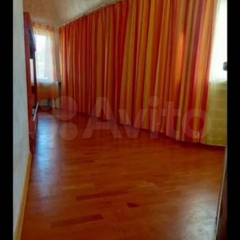 Продается Дом, 400 м²