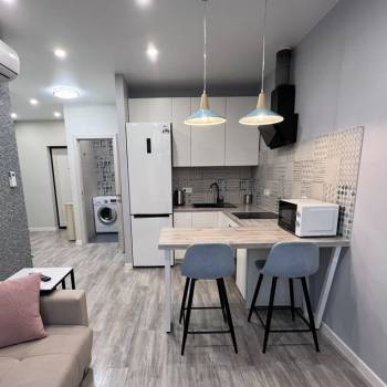 Продается 1-комнатная квартира, 38,3 м²