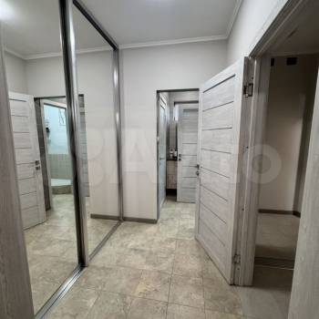 Сдается Многокомнатная квартира, 100 м²