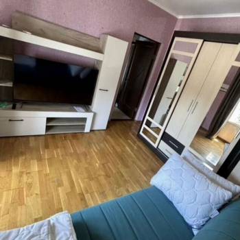 Сдается 1-комнатная квартира, 35 м²