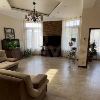 Продается Дом, 197 м²