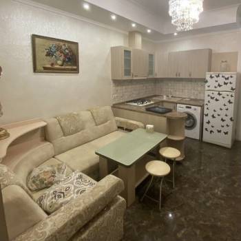 Сдается 1-комнатная квартира, 35 м²