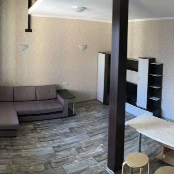 Продается 1-комнатная квартира, 50 м²