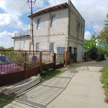 Продается Дом, 300 м²