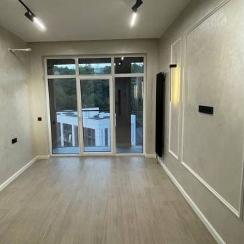 Продается 1-комнатная квартира, 30 м²