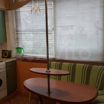 Продается Многокомнатная квартира, 81,5 м²