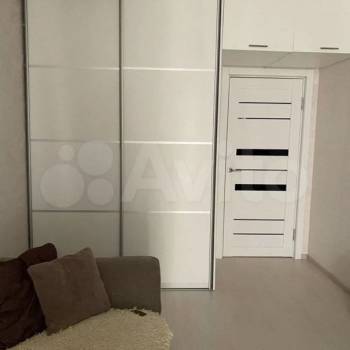 Продается 1-комнатная квартира, 38,3 м²