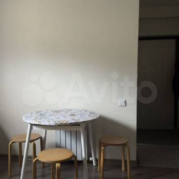 Продается 1-комнатная квартира, 35 м²