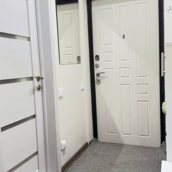 Продается 1-комнатная квартира, 35 м²