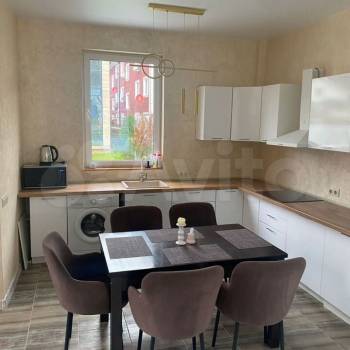 Сдается Дом, 176 м²