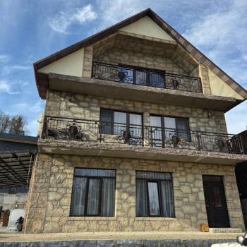 Продается Дом, 238 м²