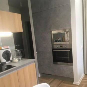 Продается 1-комнатная квартира, 38 м²