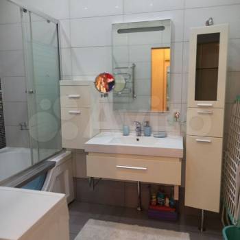 Сдается Многокомнатная квартира, 72 м²