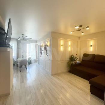 Продается Многокомнатная квартира, 91,9 м²