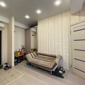 Продается 1-комнатная квартира, 41 м²