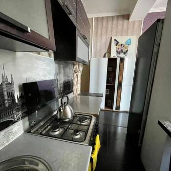 Продается 1-комнатная квартира, 30 м²