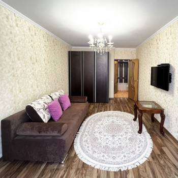 Сдается 1-комнатная квартира, 42 м²