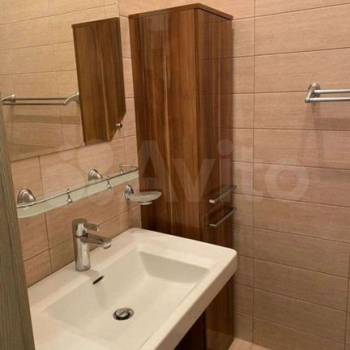 Сдается 2-х комнатная квартира, 85 м²