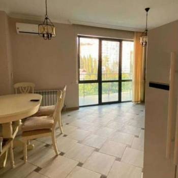 Сдается 2-х комнатная квартира, 85 м²