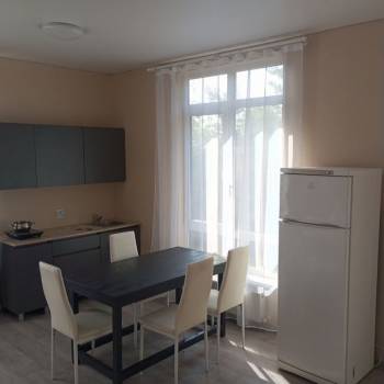Сдается 1-комнатная квартира, 48 м²