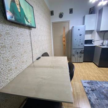 Сдается Многокомнатная квартира, 52 м²