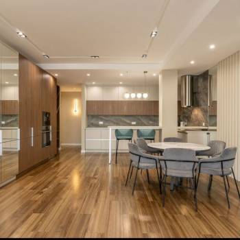 Продается 2-х комнатная квартира, 100 м²