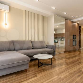 Продается 2-х комнатная квартира, 100 м²