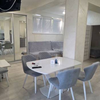 Сдается Многокомнатная квартира, 80 м²