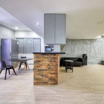 Сдается Нежилое помещение, 136 м²