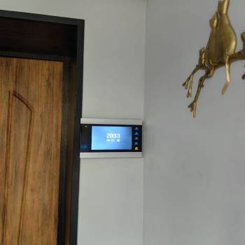 Продается 2-х комнатная квартира, 107,1 м²