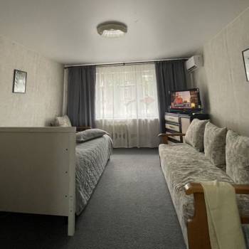 Продается 1-комнатная квартира, 28 м²